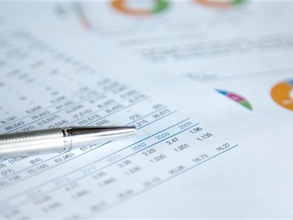 HSBC Global Research Ratings, TPs on H-shrs of Resource Stocks (Table)