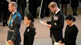 Príncipe Harry y Meghan Markle cenan con la familia real en el palacio de Buckingham, informan
