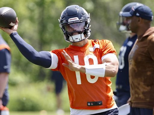 Caleb Williams's Perfect Off-Balance Throw at Bears Camp Has NFL World Buzzing