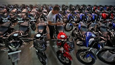 Triumph achieves breakthrough in July with sales of over 3,500 units: Bajaj Auto - CNBC TV18