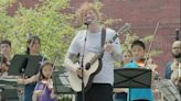 Ed Sheeran Surprises Boston Kids at Their Recital with 'Fun' Singalong