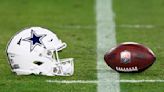 Dallas Cowboys break out a helmet look they've never used before for game vs. Titans