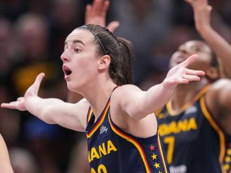 Caitlin Clark's Brutally Honest Statement on WNBA Refs After Fever-Sparks