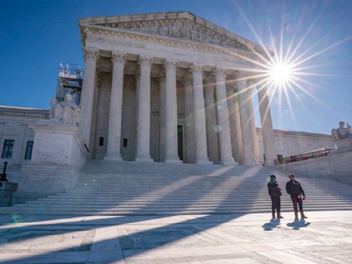 Mientras la Corte Suprema sopesa si debe juzgar a Donald Trump, emergen dudas sobre su imparcialidad