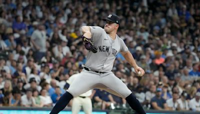 Carlos Rodón pitches 6 strong innings and Yankees hit 4 homers in a 15-3 rout of Brewers