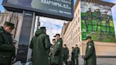 Rusia está atrapando hombres en la calle de forma aleatoria para pelear en Ucrania