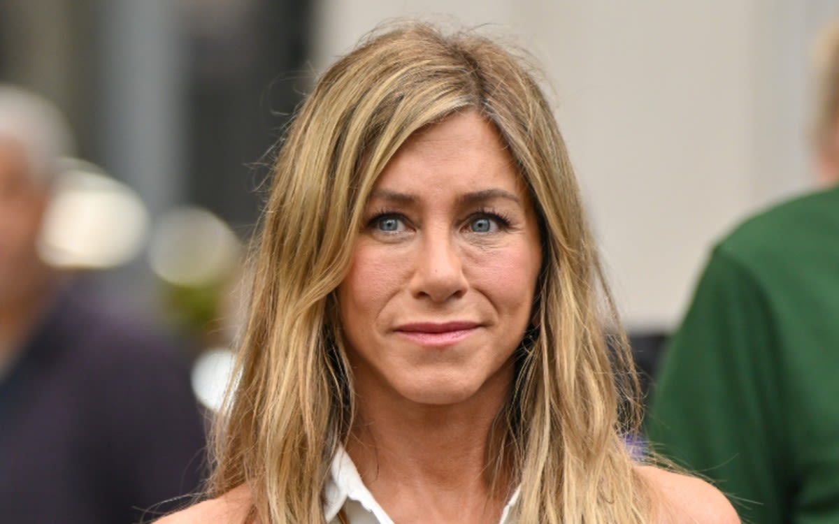 Jennifer Aniston Gets Dirty—Literally—During 'The Morning Show' Filming in NYC