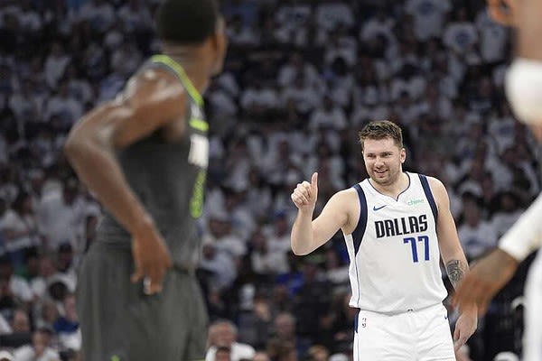 Hot-shooting Mavs finish off T-Wolves | Arkansas Democrat Gazette