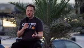 Elon Musk to move SpaceX and X headquarters out of California