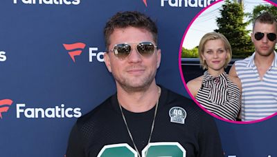 Ryan Phillippe Says He and Reese Witherspoon 'Were Hot' in Throwback Photo