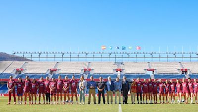 El primer partido de la selección femenina en Canarias, una fecha para la historia