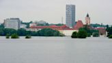Alemania alerta de la muerte masiva de peces en el río Oder, fronterizo con Polonia