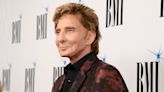 Barry Manilow to perform final Green Bay concert