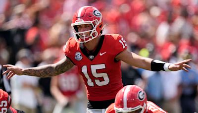 Carson Beck throws 5 TD passes and No. 1 Georgia routs FCS school Tennessee Tech 48-3