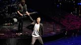 WATCH: Justin Timberlake pauses Austin show to check on fan