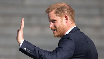 The Crowd Cheered for Prince Harry as He Arrived at St Paul’s Cathedral Today