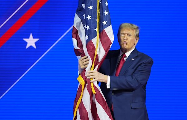 Donald Trump appears to violate U.S. flag code in viral clip