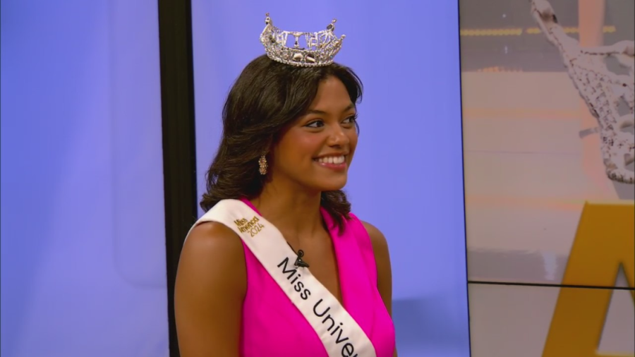 Miss University of Arkansas LilliAnn Nunley is painting her future brightly