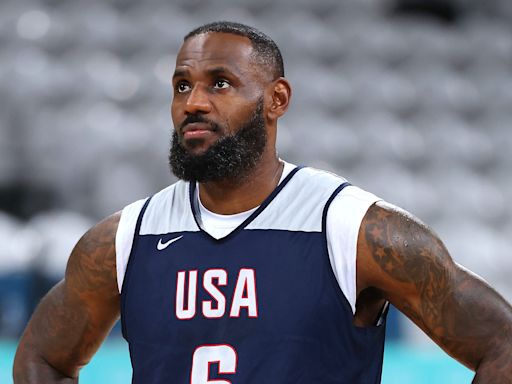 Video: LeBron James tells Team USA the adversity it has faced is good