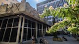 Barcelona humanizará el mastodóntico Edifici Novíssim de la plaza de Sant Miquel