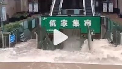 暴雨淹長沙！半夜觸動防汛警報 嚇壞民眾