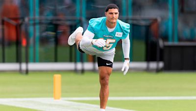 Phillips comes off PUP. Dolphins sign veteran edge player, lose key special teams player