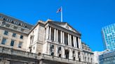 BoE Director Stands Firm in His Anti-Crypto Stance Amid Market Chaos
