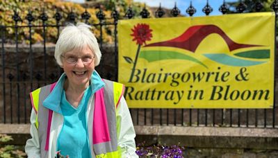 Warm welcome as more than 150 people gather for Rattray Community Garden open day