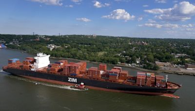 ZIM Integrated Shipping Services earnings missed by $0.39, revenue was in line with estimates By Investing.com