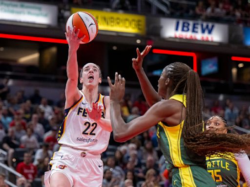 Clark plays the full 40 for 20 points, but Loyd gets 22 to lead Storm over Fever 103-88