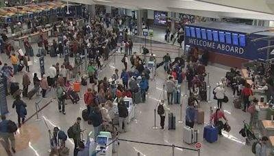 TSA expecting record-breaking travel weekend at Atlanta airport