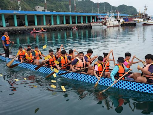 基隆四年全國唯一海上龍舟慶端午 | 蕃新聞