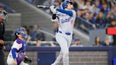 Shohei Ohtani responds to boos in Toronto by hitting a home run in Dodgers 12-2 blowout win over Blue Jays