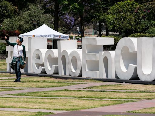 Miles de aspirantes quedan fuera de la UNAM y el IPN: “Ocho meses estudiando, leyendo, repasando. Sólo quiero desaparecer de este maldito mundo”