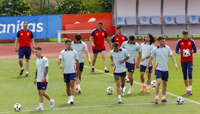 Los navarros Mikel Merino, Nico Williams y Álex Remiro, convocados para la Eurocopa