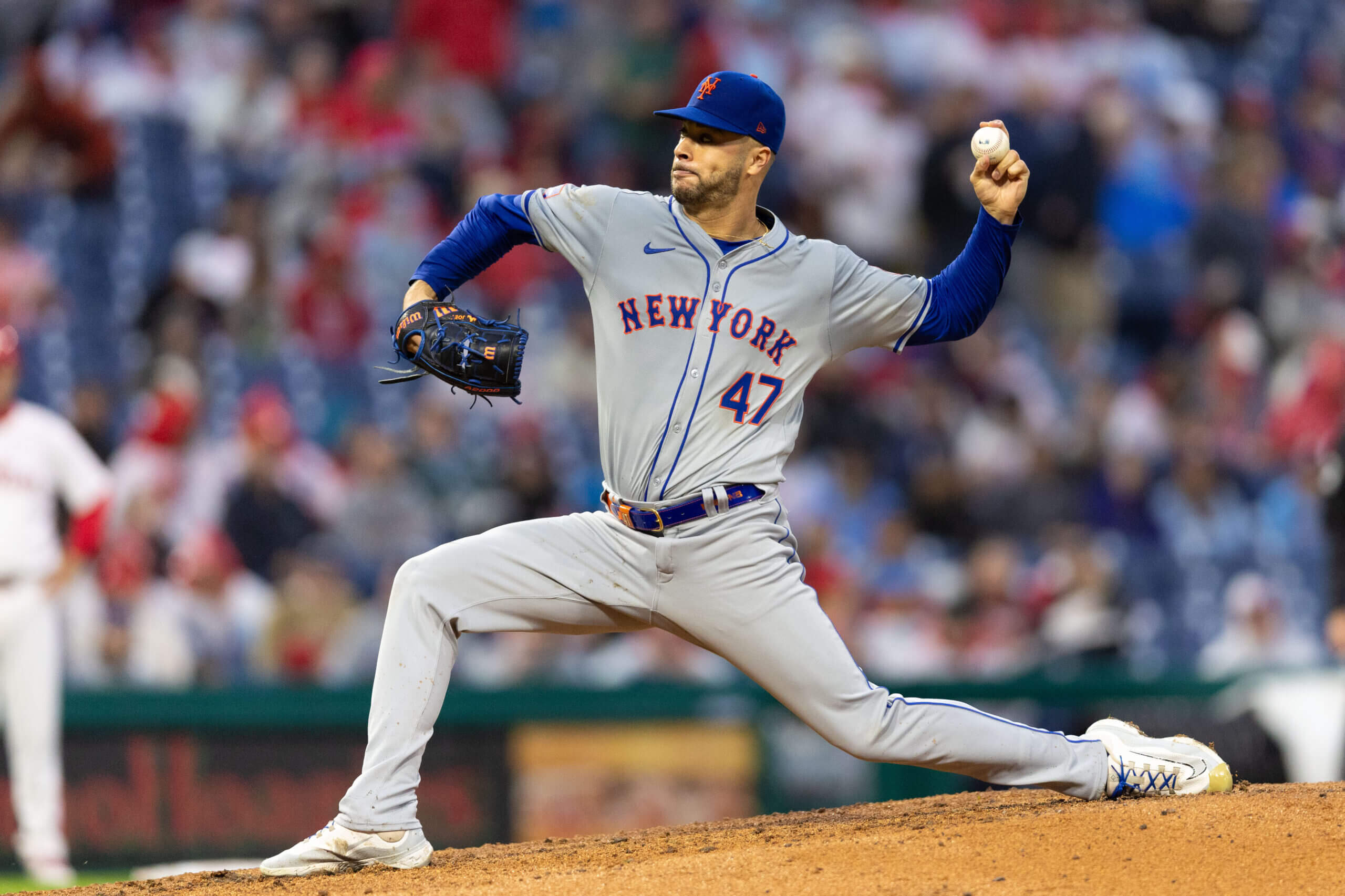 Mets' struggle with walks manifests again in sloppy loss