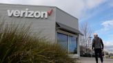 Verizon customers experiencing network outage in Midwest and West