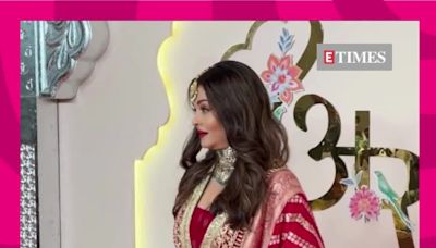 Aishwarya Rai Bachchan Arrives For Ambani Wedding, But Poses Sans Abhishek Bachchan | Entertainment - Times of India Videos