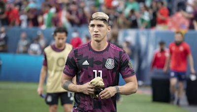 Alan Pulido lanza dura crítica a jugadores históricos de la Selección Mexicana tras perder la Concacaf Nations League