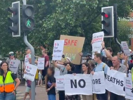 Road campaigners call for state of emergency in city