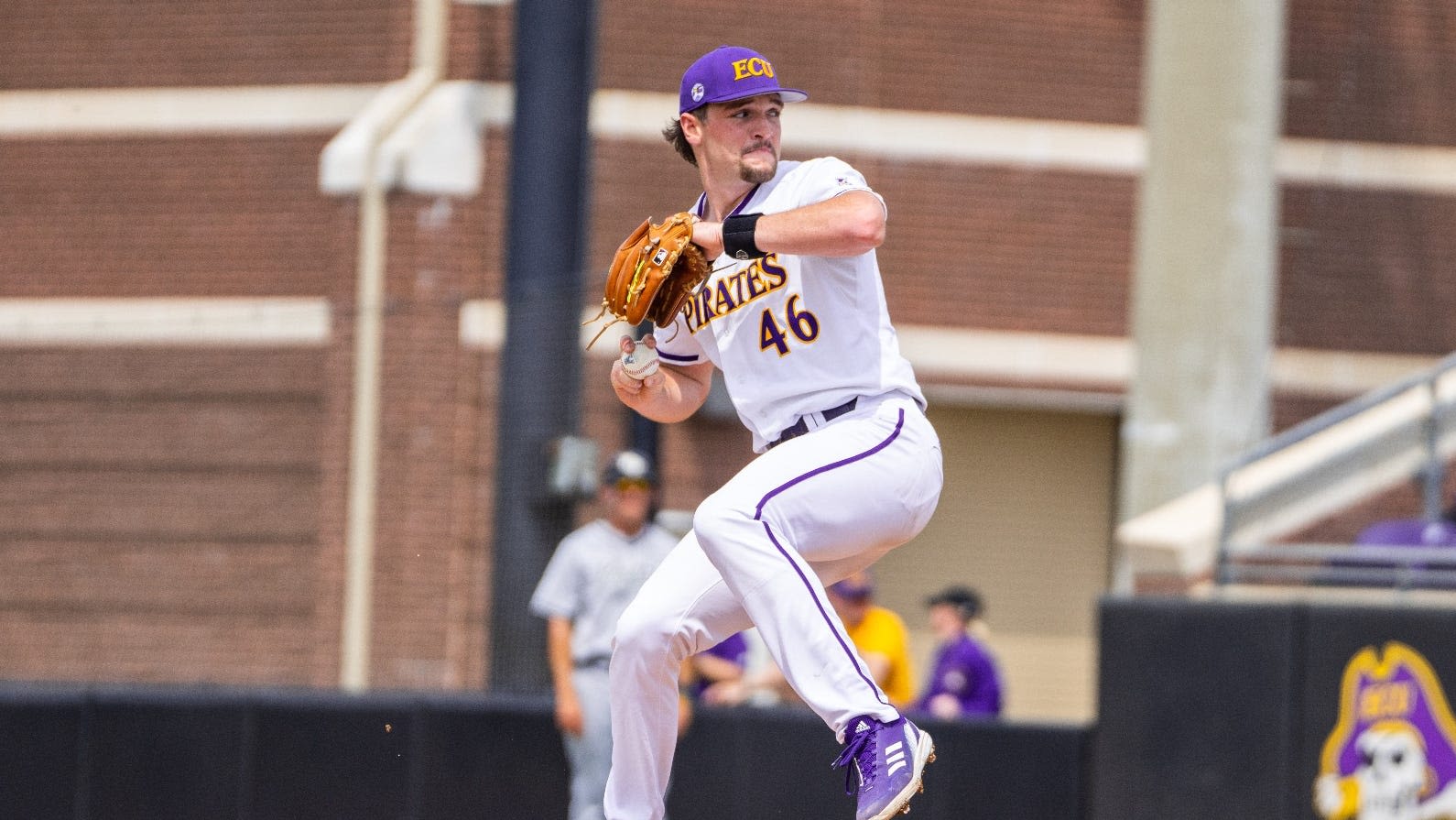 ECU baseball a No. 1 seed in 2024 NCAA Tournament, will host Greenville Regional