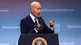 La frase que usó Joe Biden para cerrar un discurso que desconcertó a todos: “Dios salve a la reina”