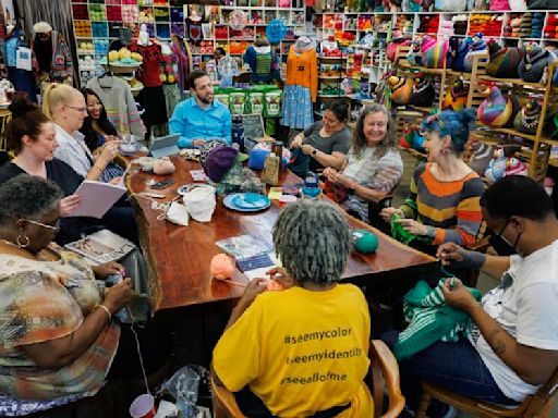 Abcarian: Inglewood knitting store that's all about emotional support