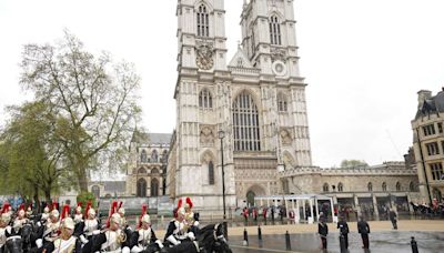 Queen patron of Abbey building work which will allow public to enter like royals