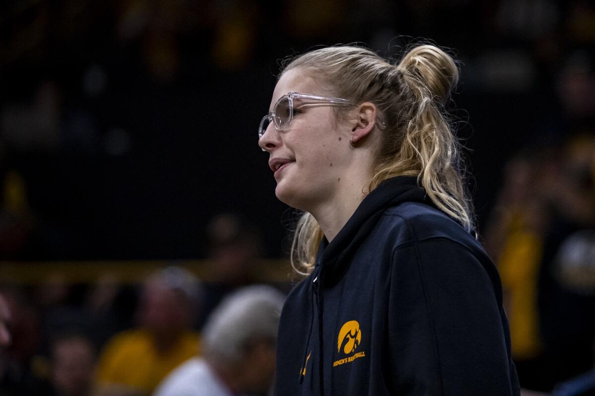 Iowa’s Ava Jones will medically retire from college basketball