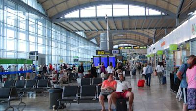 El aeropuerto de Alicante-Elche Miguel Hernández registra un abril histórico con cerca de 1,6 millones de pasajeros
