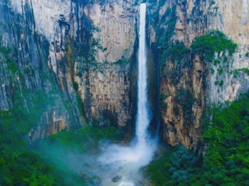 El gran fraude de ‘la cascada más grande de China’: un turista desvela que su agua procede de una tubería