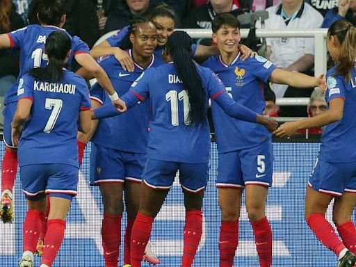 Marie-Antoinette Katoto stuns England as France win qualifier in Newcastle