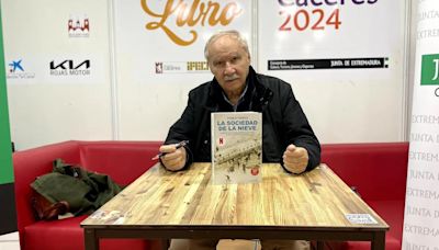 La tragedia de los Andes y la importancia de la cultura inundan la Feria del Libro de Cáceres con Vierci y Landero