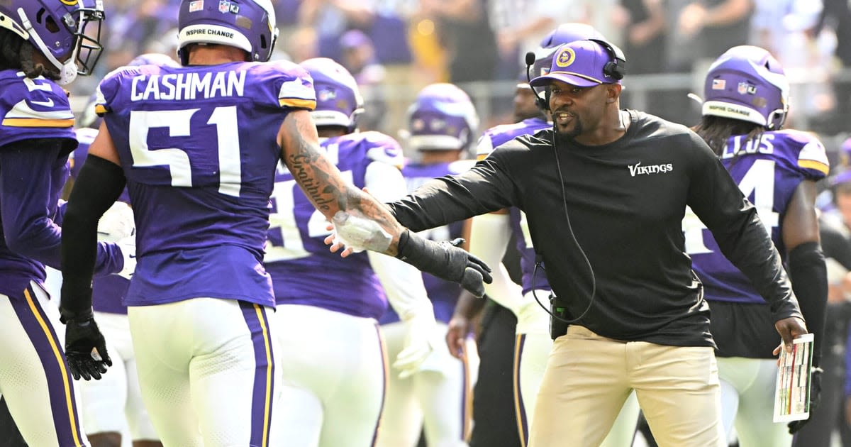 New-look Brian Flores defense perplexes 49ers, alters our expectations for Vikings